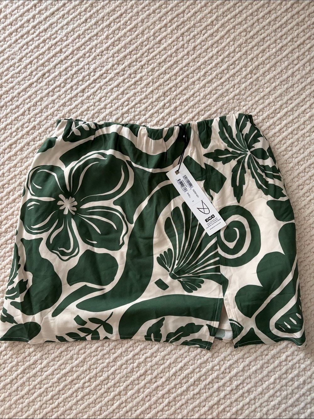 MINKPINK Cream and Green Botanical Print Skirt